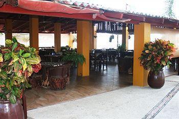 رينكون دي غوايابيتوس Hotel Villa Flores المظهر الخارجي الصورة